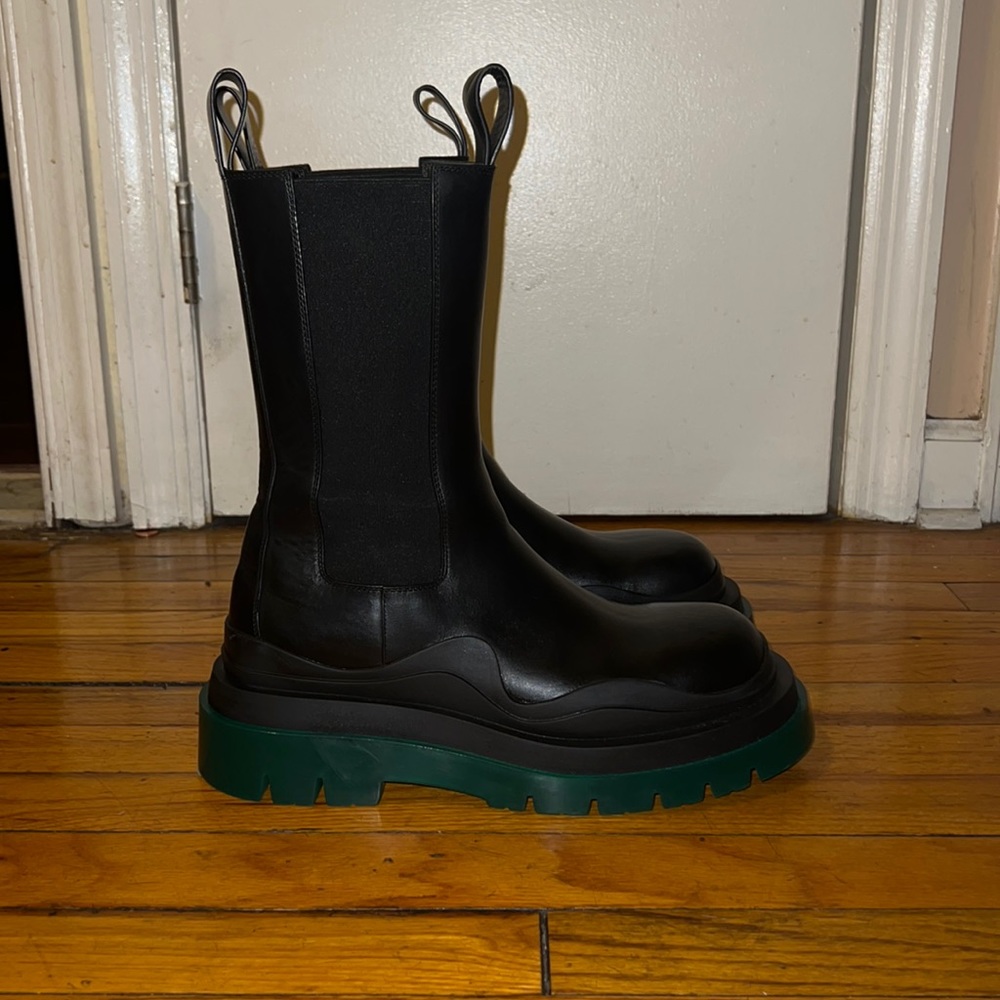 Bottega Veneta Women’s Tire Boots